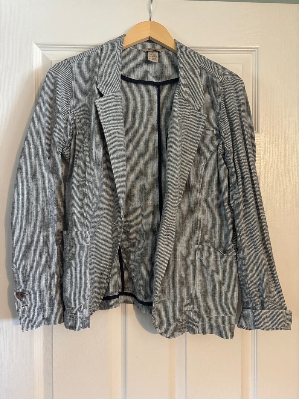 Duluth Trading Co. Narrow-Stripe Gray Linen-Blend Blazer